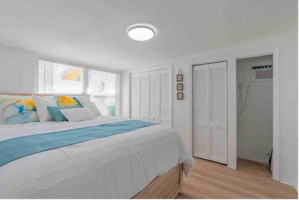 Lovely 2 Bedrooms, Steps Away From The Beach. Bradenton Beach Zewnętrze zdjęcie