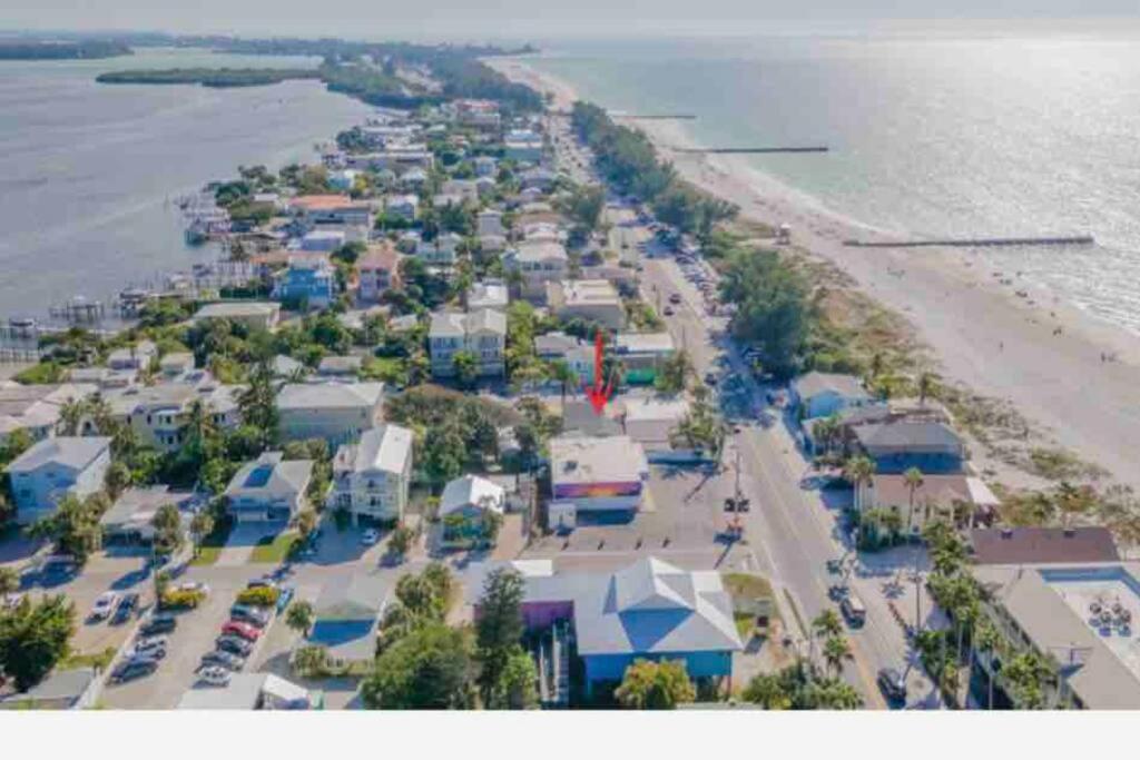 Lovely 2 Bedrooms, Steps Away From The Beach. Bradenton Beach Zewnętrze zdjęcie