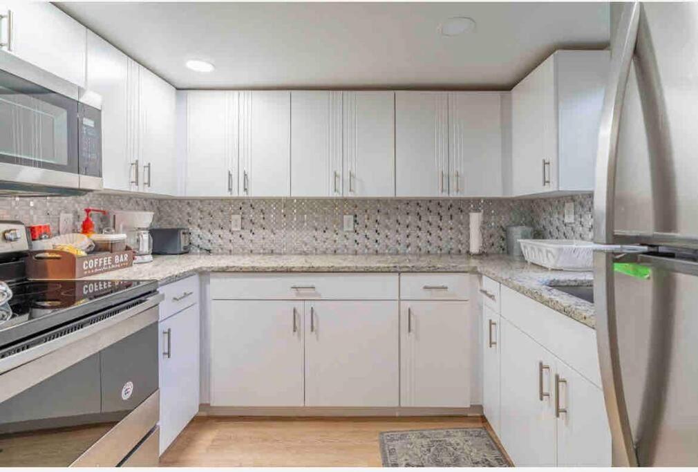 Lovely 2 Bedrooms, Steps Away From The Beach. Bradenton Beach Zewnętrze zdjęcie